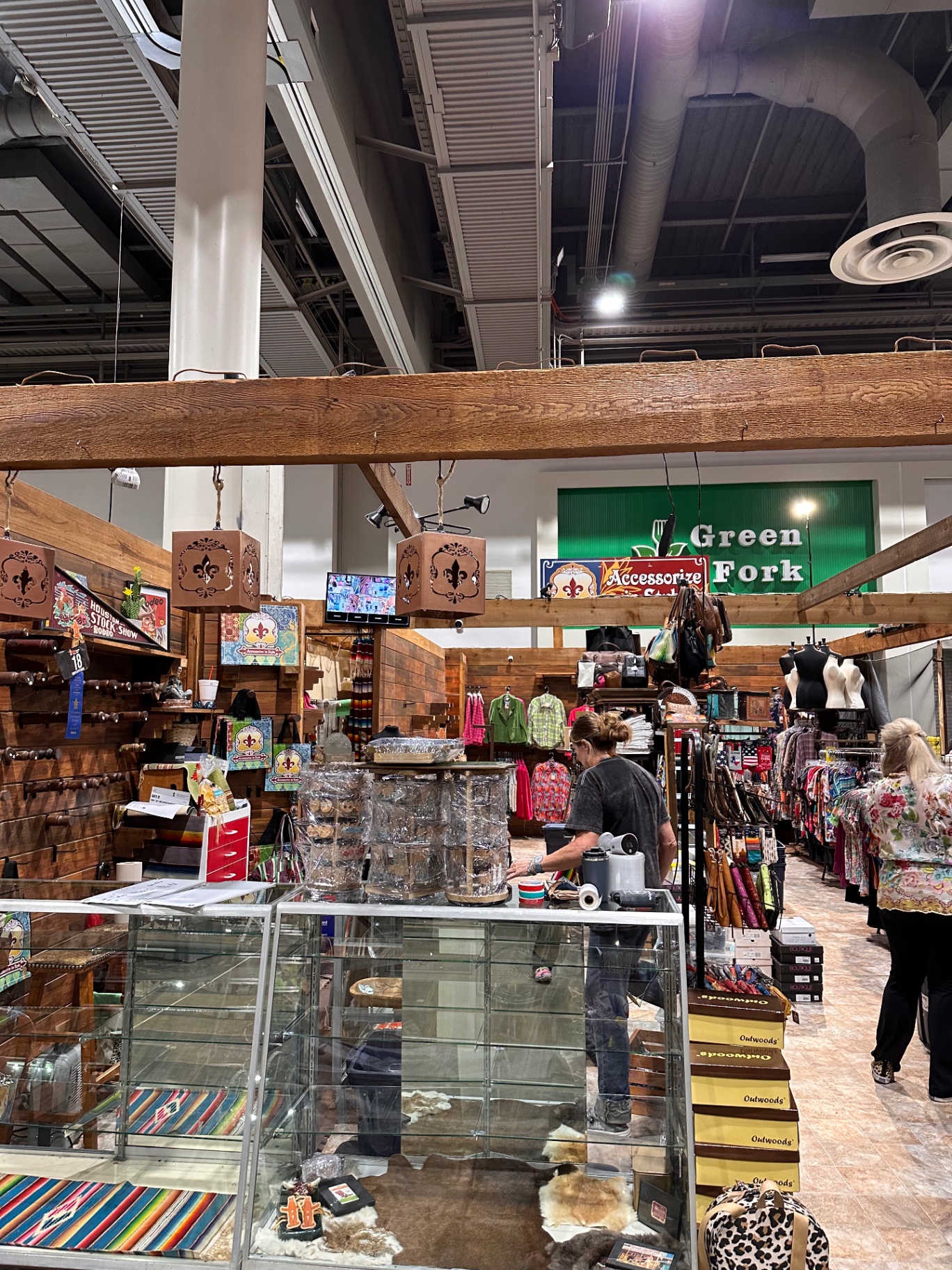 Houston Stock Show Floor, western lifestyle event marketing and brand activation by Branded Arrow Marketing